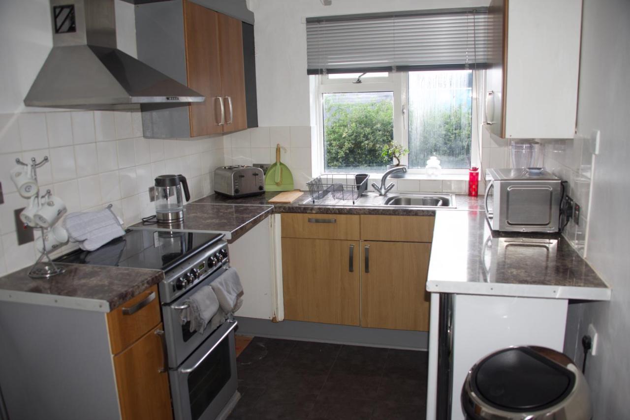 Budget Canterbury Apartment Exterior photo